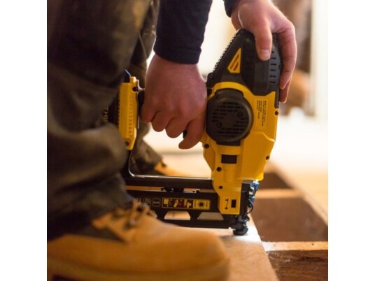 Stanley St Nailer 18V Fmc792b Fmc792b-Xj - Solo