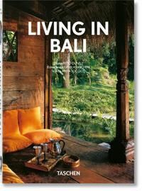Lococo Anita Living in Bali. 40th Ed.