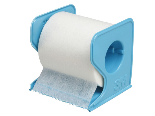 Micropore Kirurgisk tape med dispenser 5x91 cm hvit 6 stk Micropore Kirurgisk tape med dispenser 5x91 cm hvit 6 stk