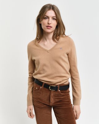 Gant Ekstra fin lammeull genser med V-hals CARAMEL BEIGE XXL Gant Ekstra fin lammeull genser med V-hals CARAMEL BEIGE XXL