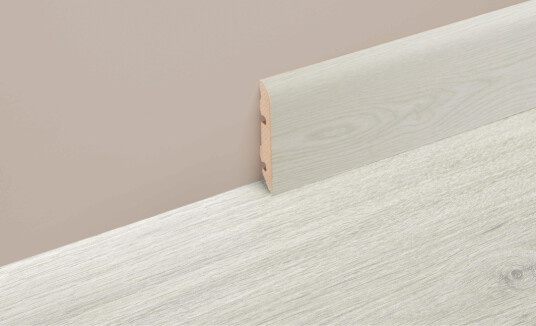 BERRYALLOC LYS EIK SOKKELLIST 2400X14X60 BERRYALLOC LYS EIK SOKKELLIST 2400X14X60