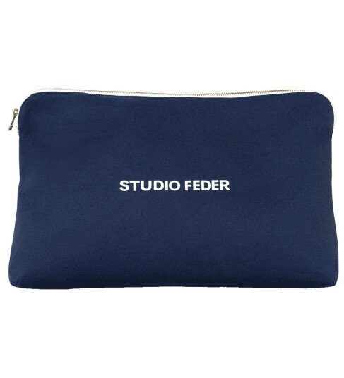 STUDIO FEDER Celia Toiletry Bag - Canvas - Navy - 30X20X10CM STUDIO FEDER Celia Toiletry Bag - Canvas - Navy - 30X20X10CM