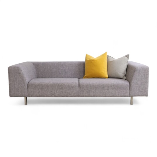 Bolia Nyrenset Lys grå Less 3-seter sofa