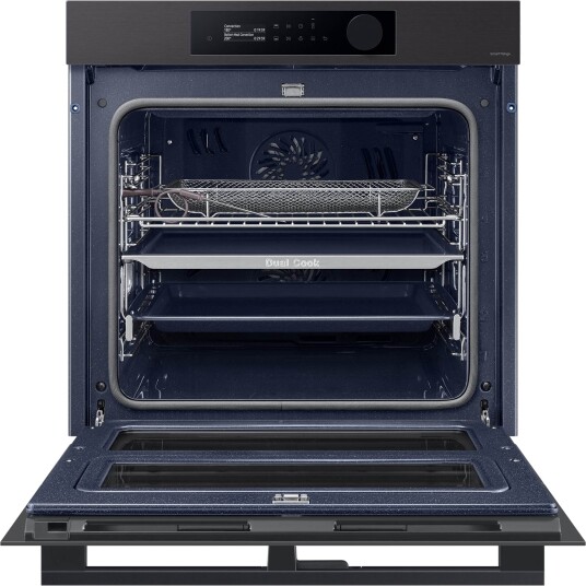 Samsung NV7000B Serie 5 76L Innbyggingsovn med Pyrolyse og Air Fry Svart Samsung NV7000B Serie 5 76L Innbyggingsovn med Pyrolyse og Air Fry Svart