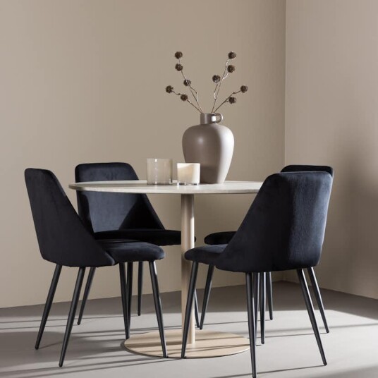Spisegruppe Venture Home Lycke Ø110 med 4 stk Night Stoler