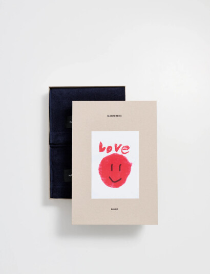 MAGNIBERG Giftbox - 2-Piece Hand Towel Set - Navy - 80X50CM MAGNIBERG Giftbox - 2-Piece Hand Towel Set - Navy - 80X50CM