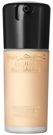 MAC Studio Radiance Serum-Powered Foundation 30 ml Farge NC17.5 MAC Studio Radiance Serum-Powered Foundation 30 ml Farge NC17.5