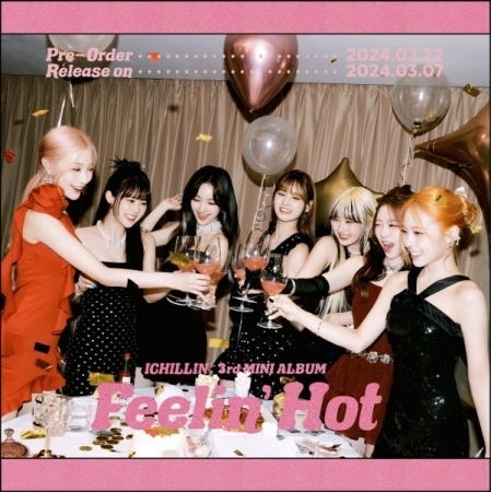 Ichillin Feelin' Hot incl. 48pg Photobook, 2 Photocards + Postcard CD Ichillin Feelin' Hot incl. 48pg Photobook, 2 Photocards + Postcard CD