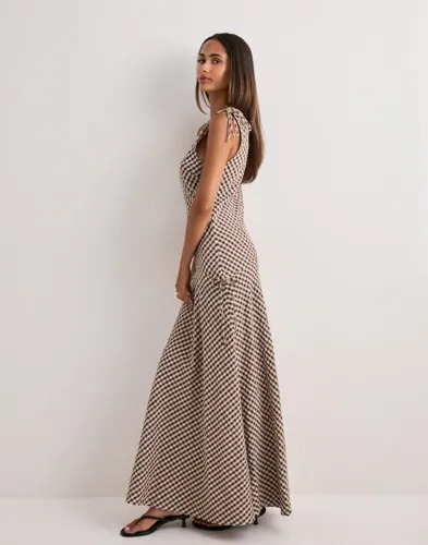 Neo Noir Brun Saxton Check Dress