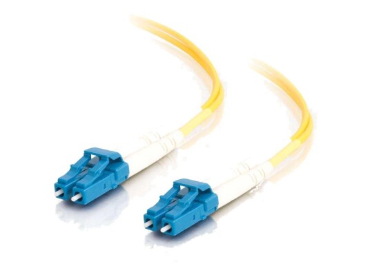 C2G LC-LC 9/125 OS1 Duplex Singlemode PVC Fiber Optic Cable (LSZH) - koblingskabel - 15 m - gul
