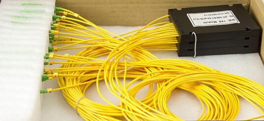 Televes 234460 Optisk fordeler PLC M dual window 8 veis Antenneutstyr