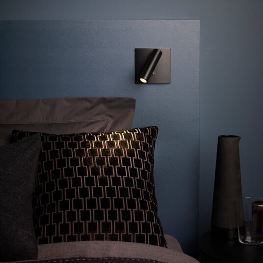 Astro Lighting Enna Square vegglampe 4,5W LED - Bronsefarget Astro Lighting Enna Square vegglampe 4,5W LED - Bronsefarget