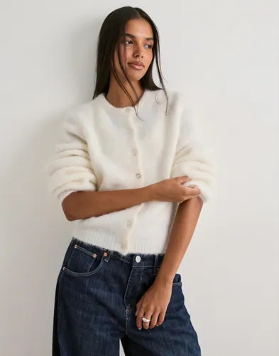 Nelly Hvit Premium Knit Cardigan
