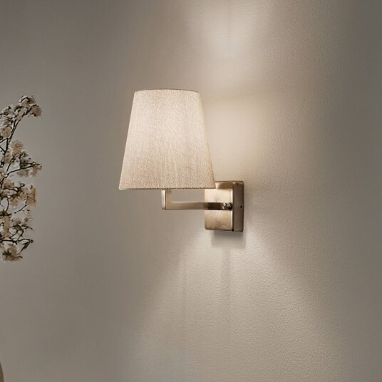 Vegglampe Profil Opviq dimbar Messing / gull Stue / spisestue Metall
