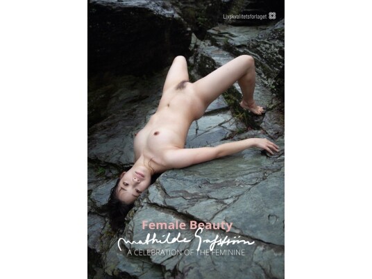 Female Beauty | Mathilde Grafström | Språk: Dansk