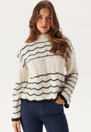 VILA Viovirina High Neck L/S CABLE Birch/Black Beauty XL VILA Viovirina High Neck L/S CABLE Birch/Black Beauty XL