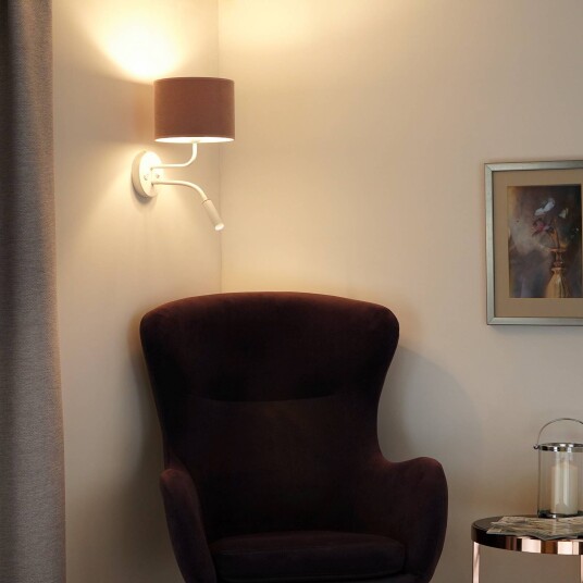Duolla Vegglampe Soro hvit/rosa leselampe