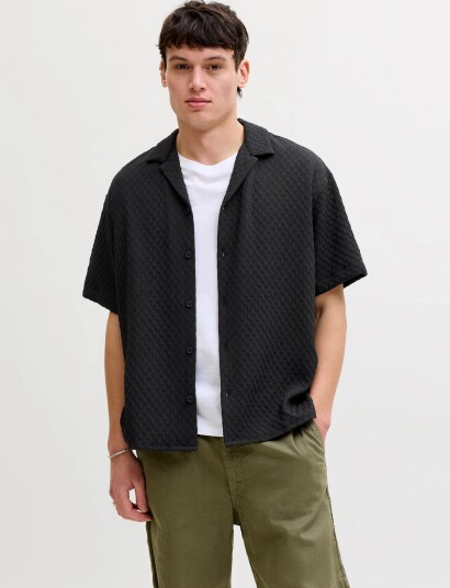 Jack & Jones Jjsean Resort Shirt Ss Black M Jack & Jones Jjsean Resort Shirt Ss Black M