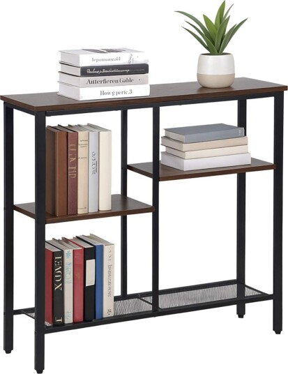 Industrielt konsollbord – 4 etasjes plassbesparende design Industrielt konsollbord – 4 etasjes plassbesparende design