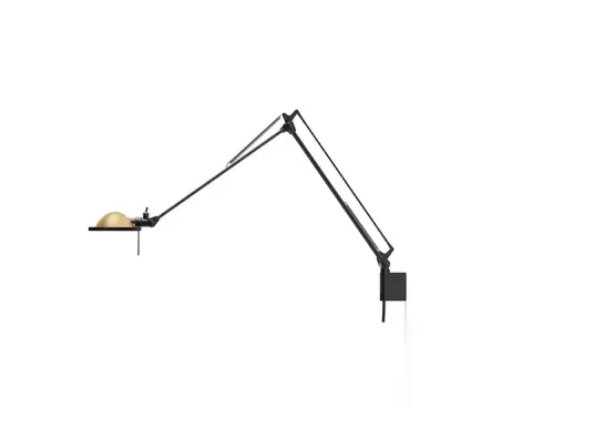 Luceplan Berenice vegglampe 30x30 messing/svart