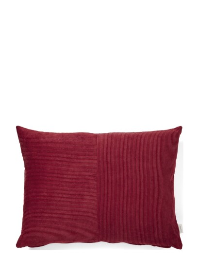 compliments Wille 45X60 Cm Red Compliments RED 45X60CM