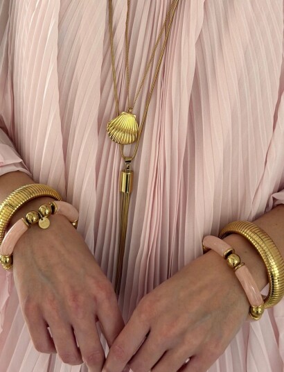 Bud to rose Marbella Shell Long Necklace Gold Gold Bud to rose Marbella Shell Long Necklace Gold Gold