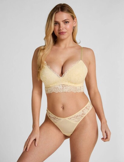 Hunkemöller Andrea String R   Cream   XS