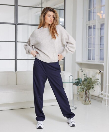 Kaffe Clothing Kaffe Merle Cropped Pant 46 Kaffe Clothing Kaffe Merle Cropped Pant 46