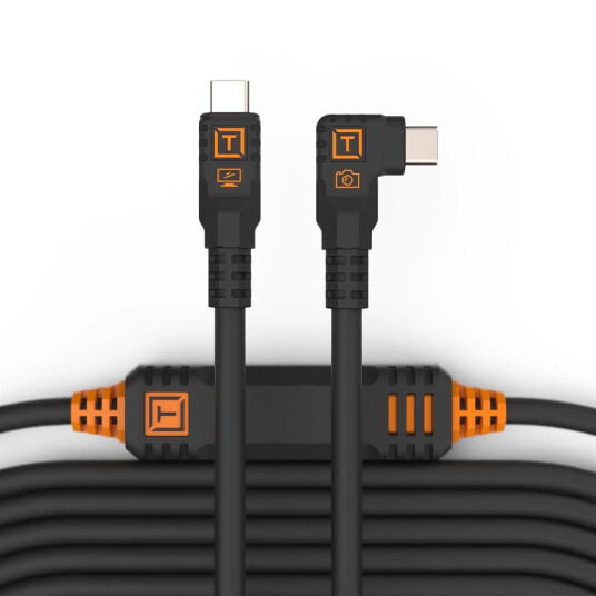 Tetherpro USB-C til USB-C 9,4m Hi-vis Svart Right Angle Tetherpro USB-C til USB-C 9,4m Hi-vis Svart Right Angle