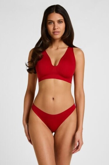 Hunkemöller Ultimate Comfort String R Red XS