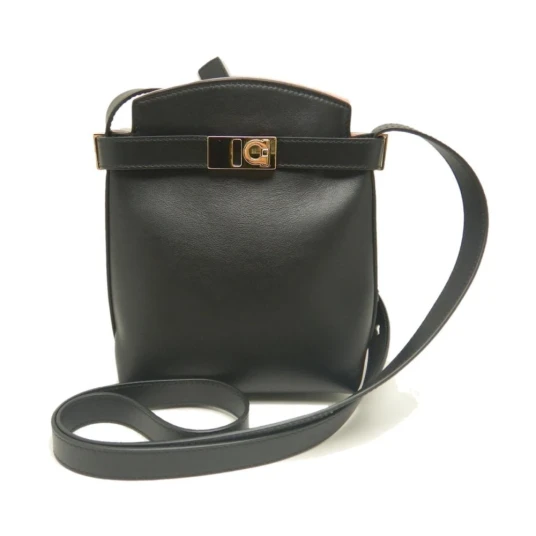Salvatore Ferragamo Dame Svart
