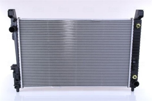 Radiator NISSENS 62799A