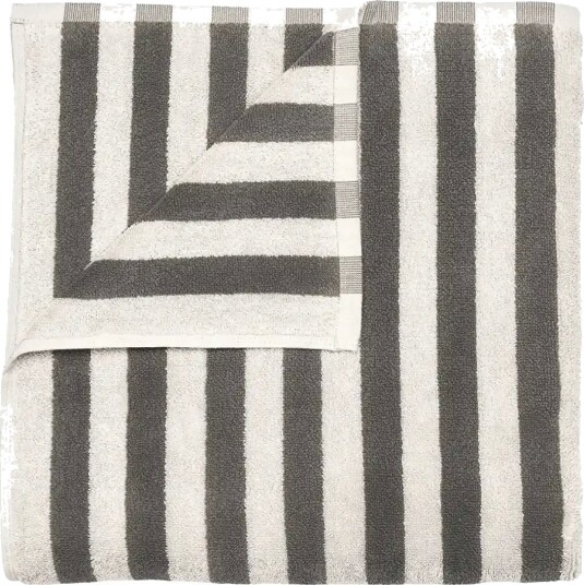 Blomus Towel 100 X 50 Cm Arto Moonbeam/Magnet Grey L 100CM Blomus Towel 100 X 50 Cm Arto Moonbeam/Magnet Grey L 100CM