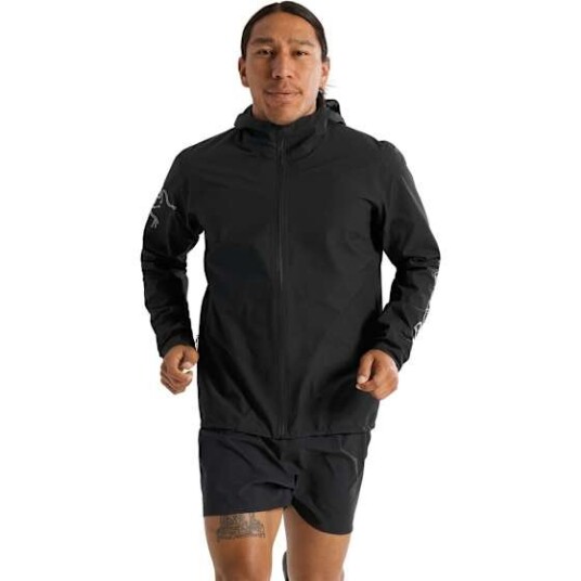 Arc"teryx Men"s Norvan Jacket  Black L