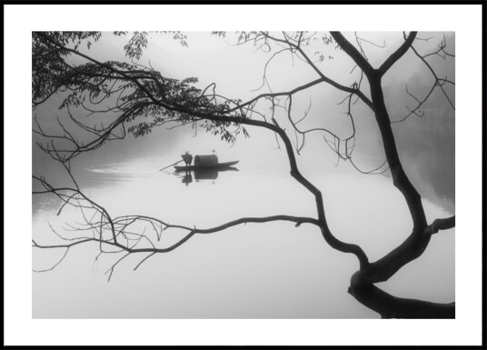 Lone Boatman Mist Plakat / 30x40