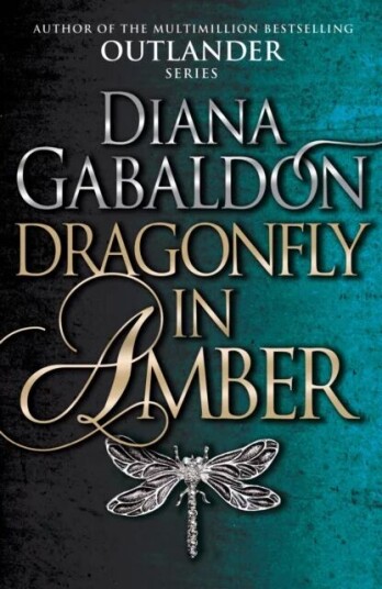Dragonfly In Amber Av Diana Gabaldon