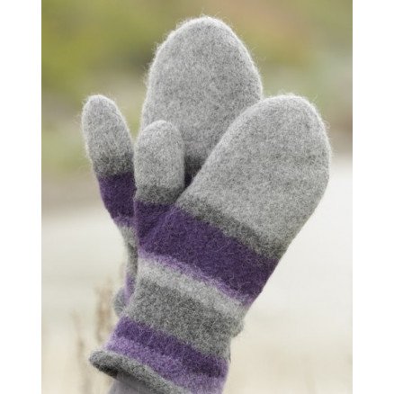 Polar Stripes by DROPS Design Votter Strikkeoppskrift str S XL