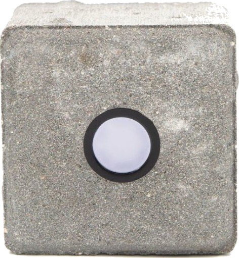 Light By Juhl betongfliser med Cosmos black spotlights 10x10x6 cm grå Light By Juhl betongfliser med Cosmos black spotlights 10x10x6 cm grå