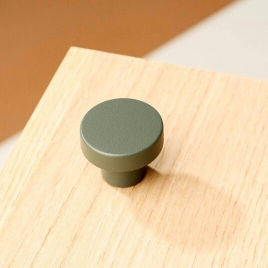 Beslag Design Circular Knott Ash Green Beslag Design Circular Knott Ash Green