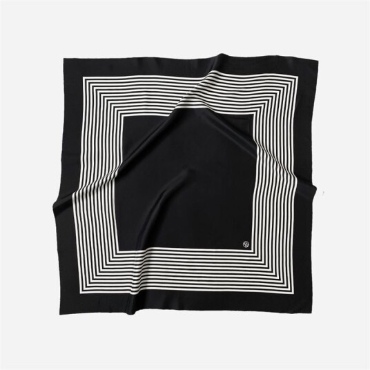 Le Scarf No 2 Silk Scarf Black