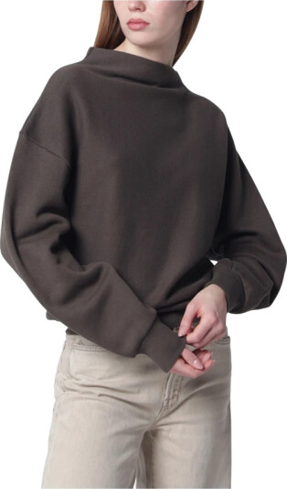 6397 Dame Gensere & Hettegensere Brun M, 6397 Dame Gensere & Hettegensere Brun M,