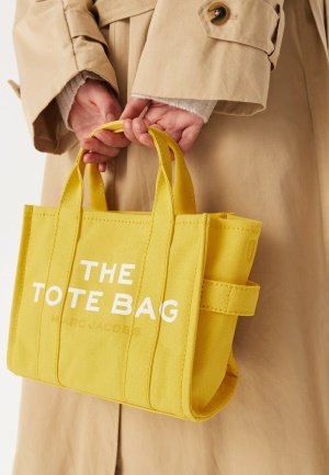 Marc Jacobs The Small Tote 704 Citrine Onesize Marc Jacobs The Small Tote 704 Citrine Onesize
