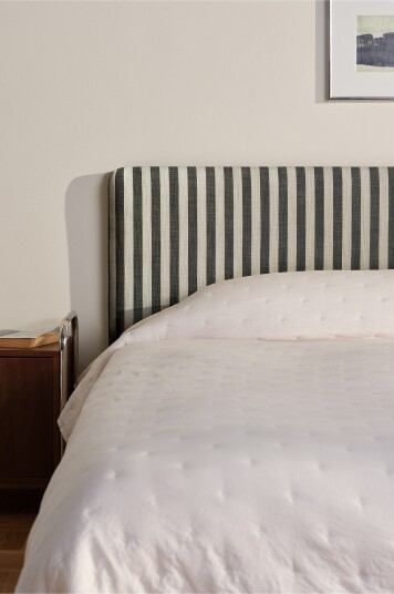 Jotex Sengegavl 160 Cm Svart/hvit stripet MOLTON 2245526010