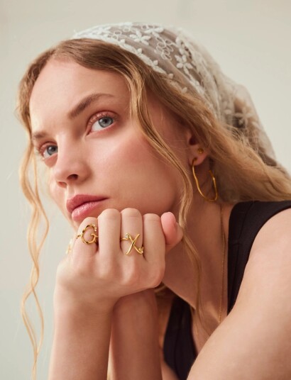 Maanesten G Alphabet Ring   Gold   53