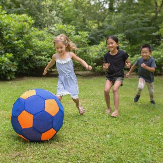 Buitenspeel Mega ball m. overtrekk Ø50 cm Buitenspeel Mega ball m. overtrekk Ø50 cm