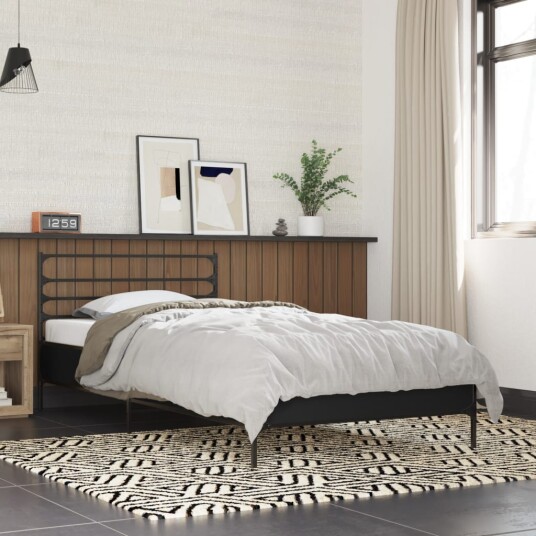 Sengeramme svart 90x200 cm konstruert tre og metall 8721102445606
