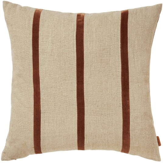 Ferm Living Senti Stripe pute 50x50 cm Linen carob brown Ferm Living Senti Stripe pute 50x50 cm Linen carob brown