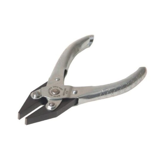 Maun Advanced Flat Nose Plier - 140mm Maun Advanced Flat Nose Plier - 140mm