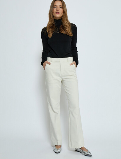 Minus Msdexa Mid Waisted Flared Pant - Cream - 34 Minus Msdexa Mid Waisted Flared Pant - Cream - 34