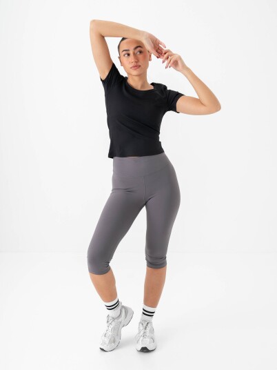 Röhnisch Legacy High Waist Capri Tights Lilla XL Röhnisch Legacy High Waist Capri Tights Lilla XL